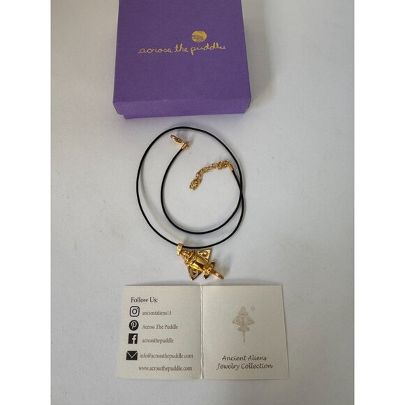 24K Gold Plated Quimbaya Tolima Pendant Necklace With Black Cord - Picture 10 of 12